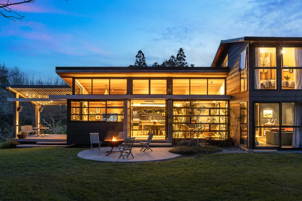 Modern Auckland new build at dusk